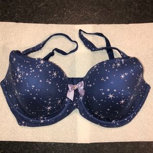 Victoria’s Secret Body By Victoria Lined Bra 32DDD